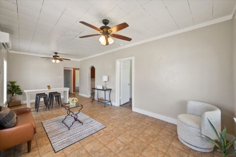 109 E Tyler Street, Ennis, TX 75119 — photo 3