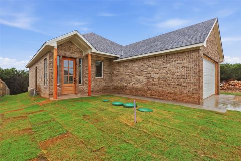 1413 Ridgeview Circle, Granbury