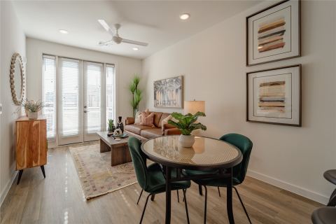 105 S Bishop Avenue 227-1217, Dallas, TX 75208 — photo 2