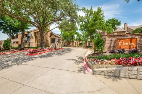 1109 Calico Lane 1811, Arlington