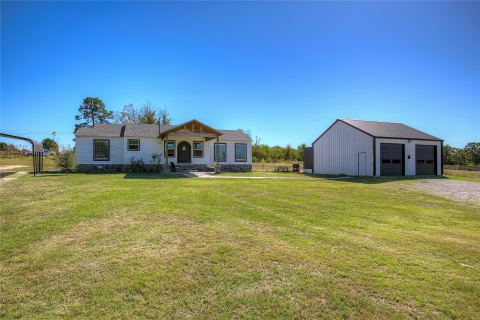 3974 Texas Highway 11 E, Sulphur Springs