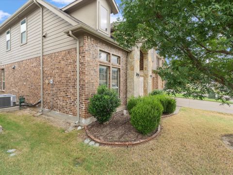 10700 Lariat Trail Drive, McKinney, TX 75072 — photo 3