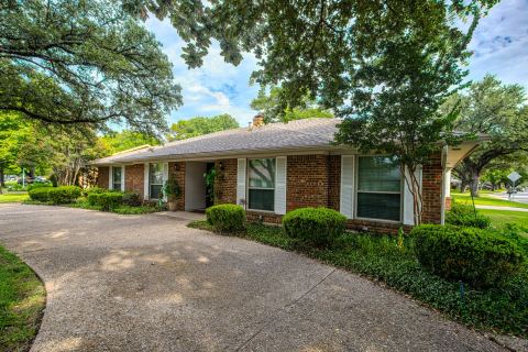 2110 Juanita Drive, Arlington, TX 76013 — photo 2
