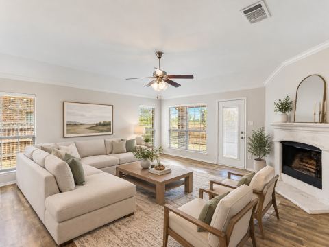 113 Holly Street, Waxahachie