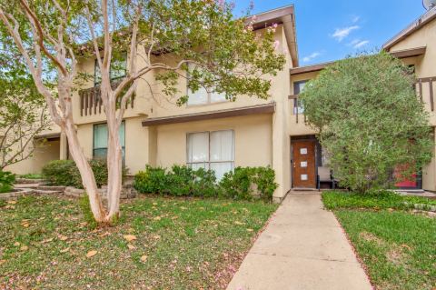 606 Campana Court, Irving
