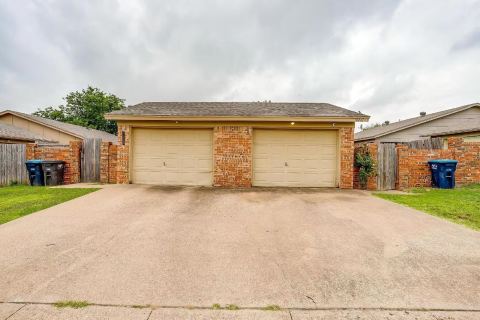 10265 Aurora Drive, Fort Worth, TX 76108 — photo 2