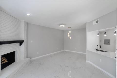 2835 Keller Springs Road 903, Carrollton, TX 75006 — photo 3