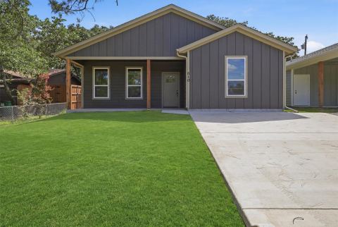 810 Branding Iron Trail, Granbury, TX 76049 — photo 2