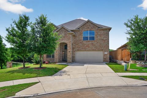 3912 Crater Circle, Fort Worth