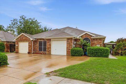 5621 Swords Drive, Fort Worth, TX 76137 — photo 3