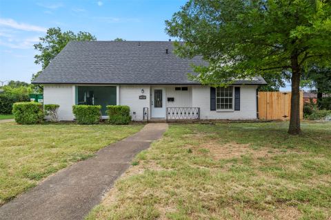 6830 Golf Hill Drive, Dallas