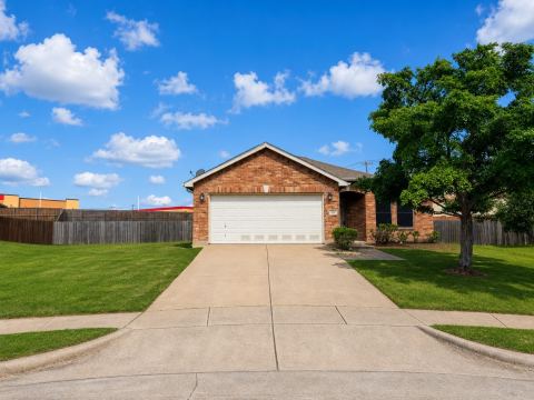 1201 Cyprus Drive, Royse City