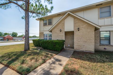 1905 W Morton Street 1, Denison, TX 75020 — photo 3