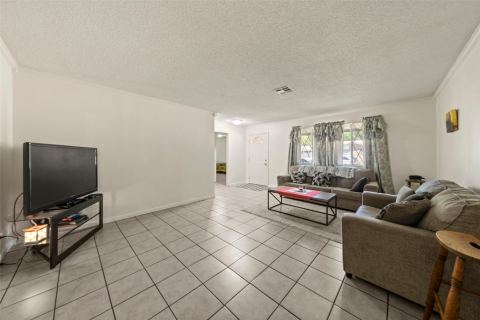 1001 N 57 th Street, Waco, TX 76710 — photo 3