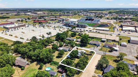 600 Jefferson Avenue, Princeton, TX 75407 — photo 2
