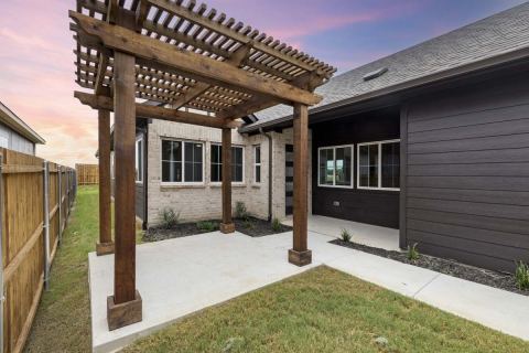 1640 Edgeway Drive, Aubrey, TX 76227 — photo 2