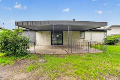 15131 Oakwood Lane, Balch Springs, TX 75180 — photo 3