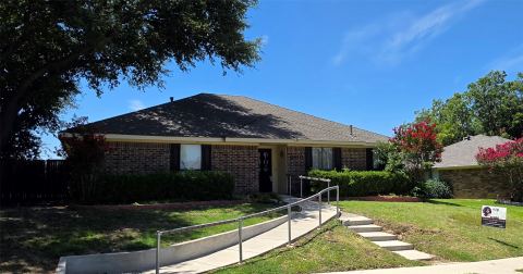 2110 Teton, Carrollton, TX 75006 — photo 2