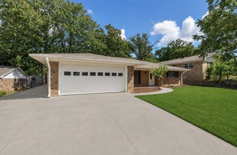 1335 Crestview Drive, Denison, TX 75020 — photo 2