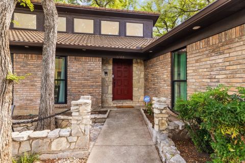 1100 Wayland Drive, Arlington, TX 76012 — photo 2