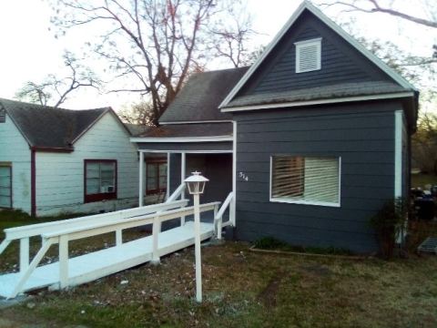 514 E Sears Street, Denison