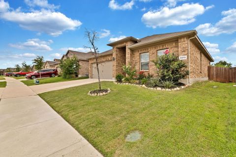 8413 Wildwest Drive, Fort Worth, TX 76131 — photo 3