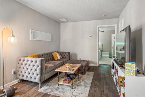 4502 Gaston Avenue 320, Dallas, TX 75246 — photo 3