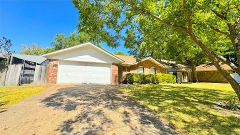 1809 Westgate Drive, Terrell, TX 75160 — photo 2