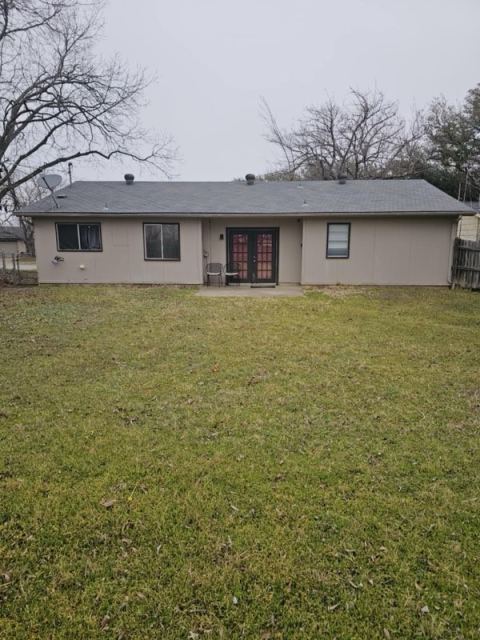 317 Boulder Court, Burleson