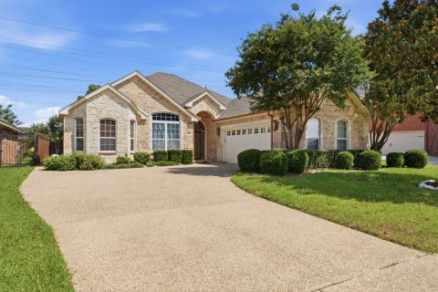 5504 Plata Lane, Benbrook, TX 76126 — photo 2