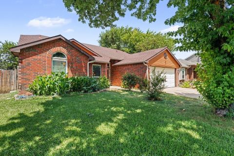 7949 Waterside Trail, Fort Worth, TX 76137 — photo 3
