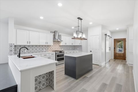 5608 Millers Creek Drive, Argyle