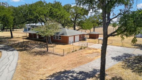 161 Tomlinson Road 1 & 3, Granbury