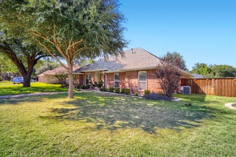 504 Wisterglen Drive, DeSoto, TX 75115 — photo 3