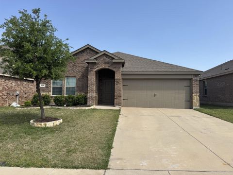929 Alton Drive, Aubrey, TX 76227 — photo 2