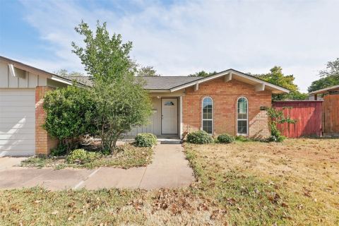 4207 Rainier Street, Irving, TX 75062 — photo 2