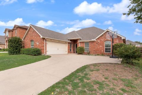 1517 White Willow Lane, Arlington