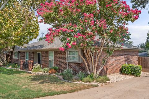3204 Brown Trail, Bedford, TX 76021 — photo 2