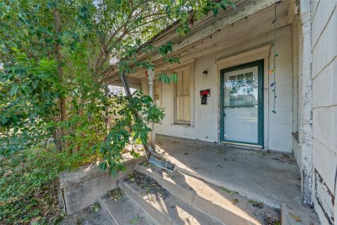 2225 Ross Avenue, Waco, TX 76706 — photo 2