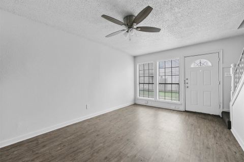 4921 Miller Avenue, Fort Worth, TX 76119 — photo 3