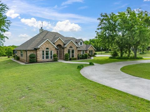 104 Marina Del Ray, Bridgeport, TX 76426 — photo 2