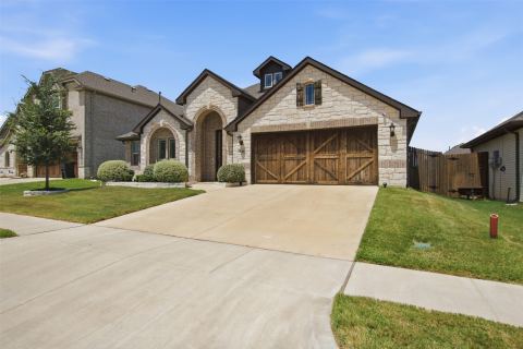 540 Ramon Street, Burleson, TX 76028 — photo 2