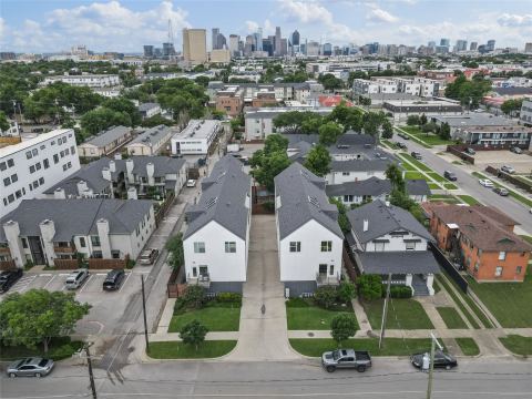 1505 N Garrett Avenue 102, Dallas