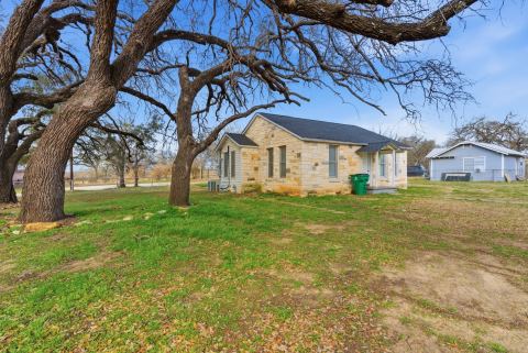 1013 Tejas Lane, Stephenville, TX 76401 — photo 3