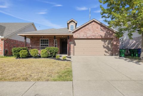 1655 Wildflower Drive, Waxahachie, TX 75165 — photo 2