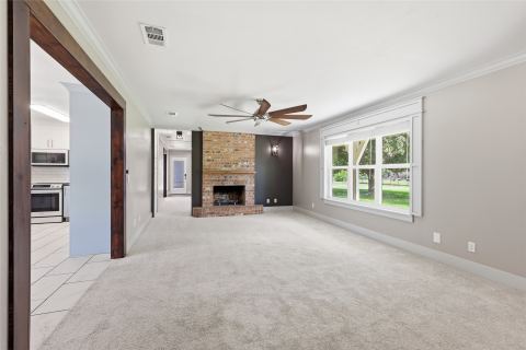 101 Pleasant Valley Lane, Weatherford, TX 76087 — photo 2