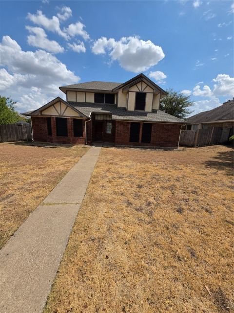 405 Raintree Circle, DeSoto