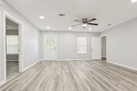 617 Cedar Drive, Garland, TX 75040 — photo 2