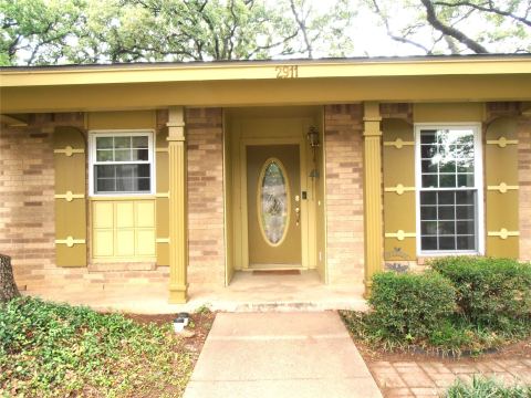 2911 Norwood Lane, Arlington, TX 76013 — photo 2