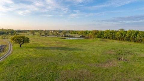 6634 Tim Donald Road, Justin, TX 76247 — photo 2